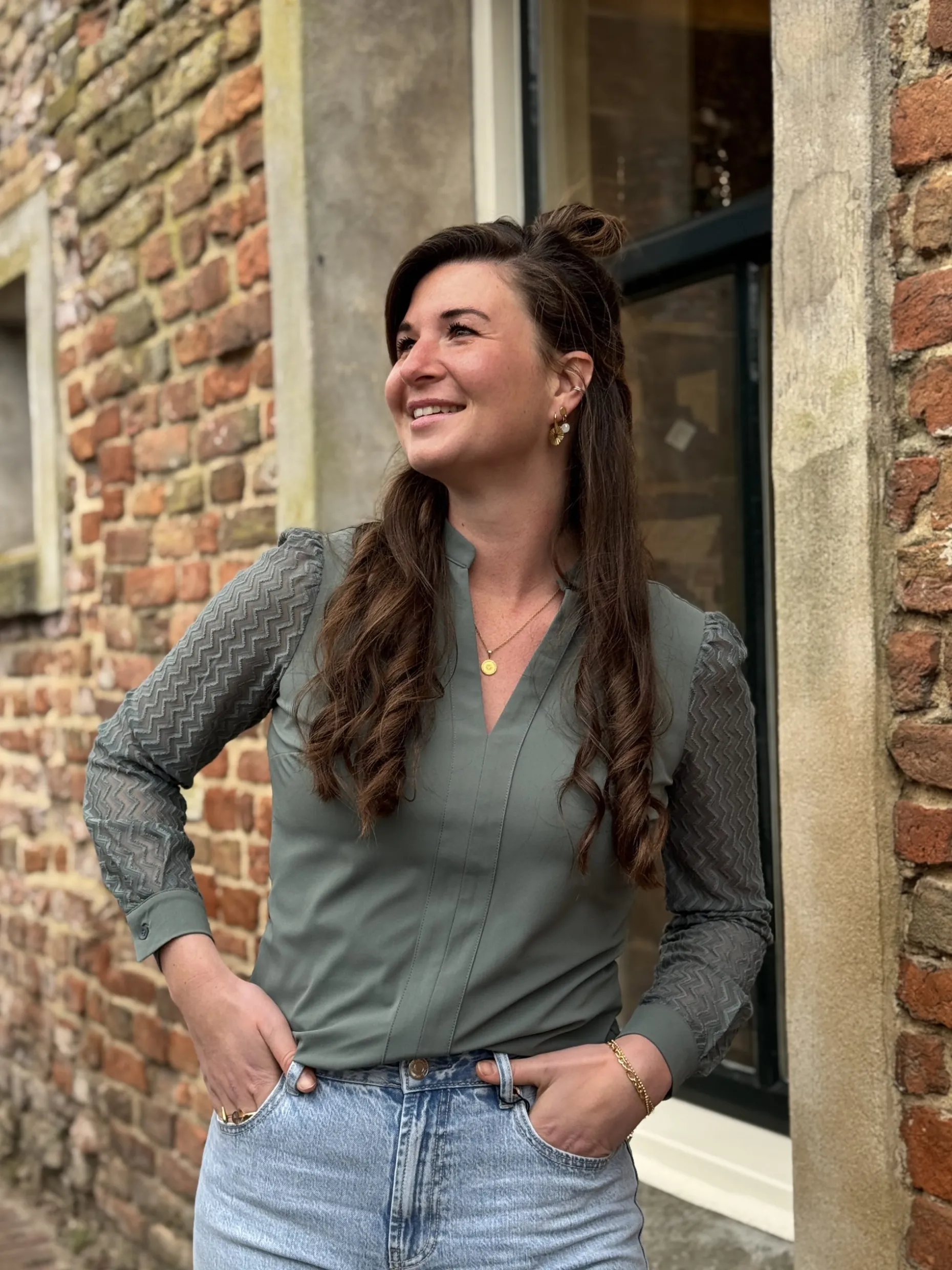 Blouse Mirthe travelstof balsam green