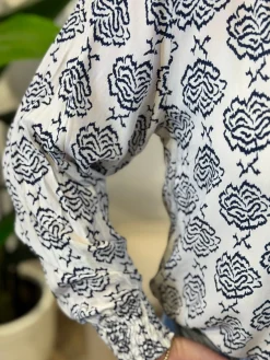 Blouse Yakandra blauw
