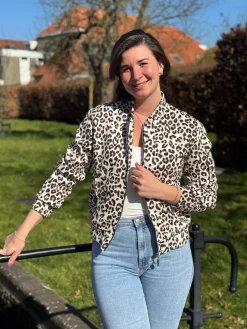 Bomberjasje Kate panterprint