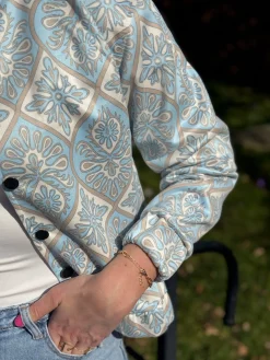 Bomberjasje Kate print blauw