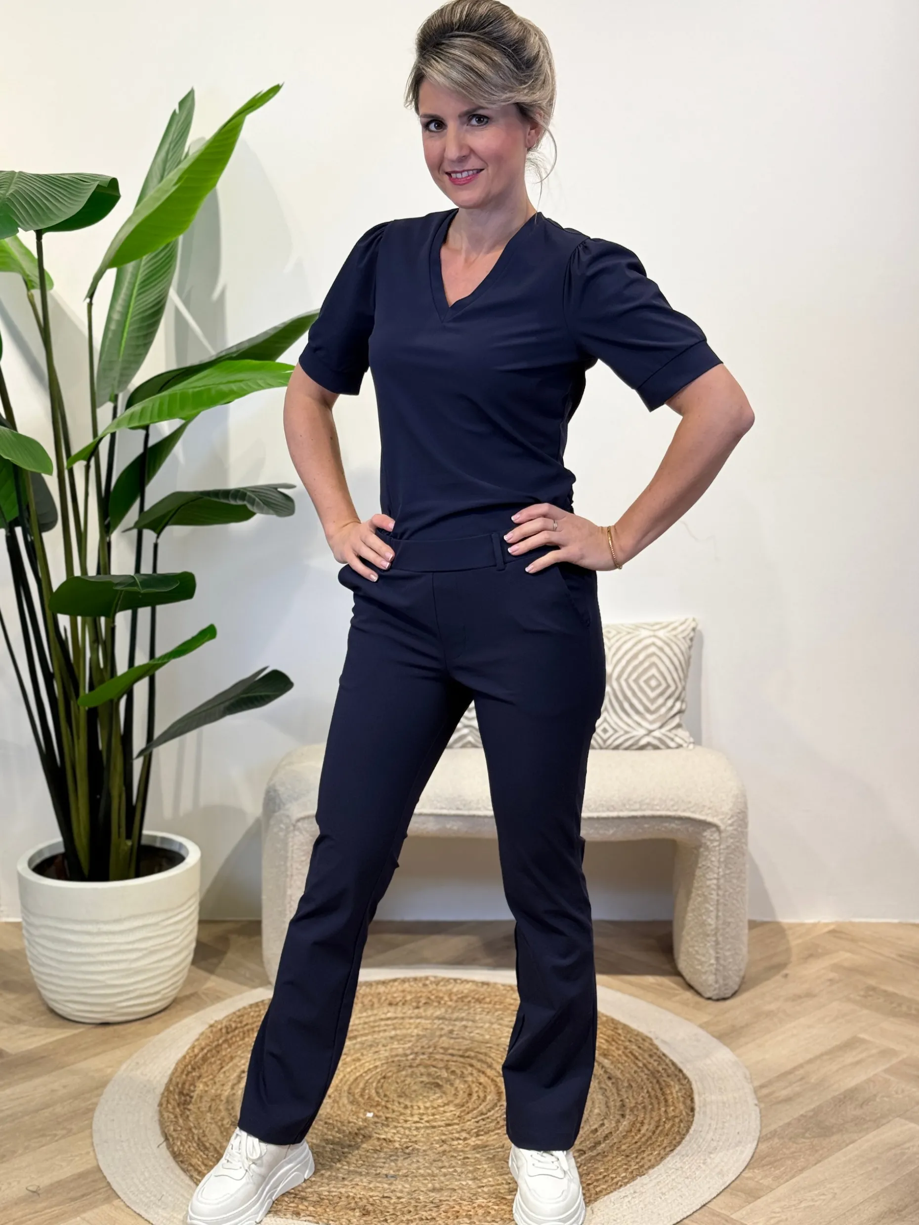 Broek Sanne navy travelstof