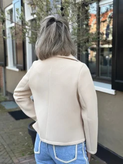 Korte trenchcoat Yuna beige
