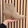 Laarsje Louise khaki suede
