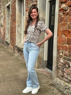 Shirtje Carola zwart