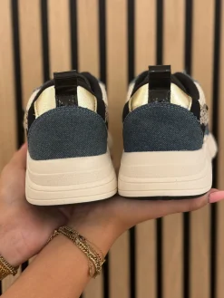 Sneakers light denim