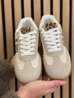 Sneakers Yara panter