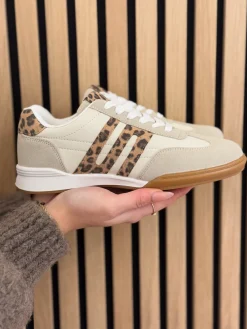 Sneakers Yara panter