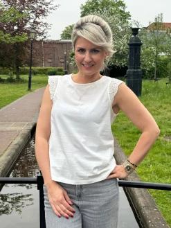 Topje Emmy wit