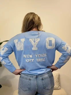 Trui New York lichtblauw/wit