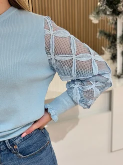 Truitje Nora blauw